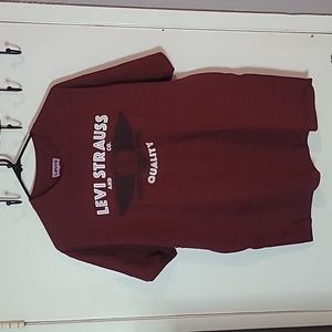 Levi's t-shirt